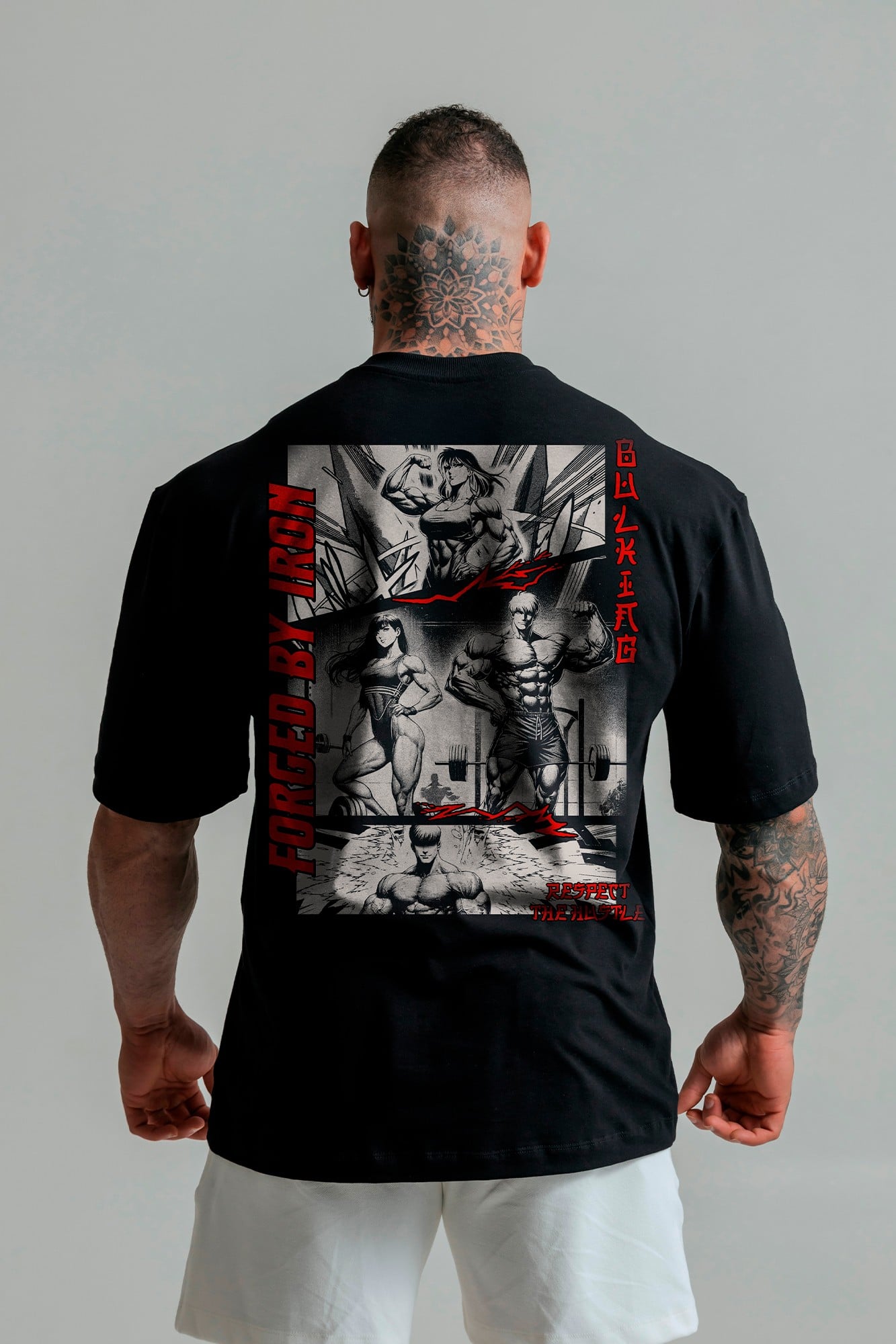 CAMISETA OVERSIZED ANIME IRON PRETA