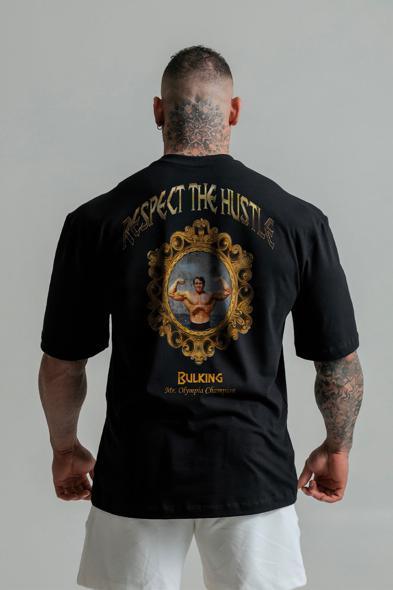 CAMISETA OVERSIZED MISTER PRETA